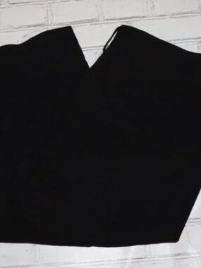 Women's Dressbarn Dress pants Capris size 16